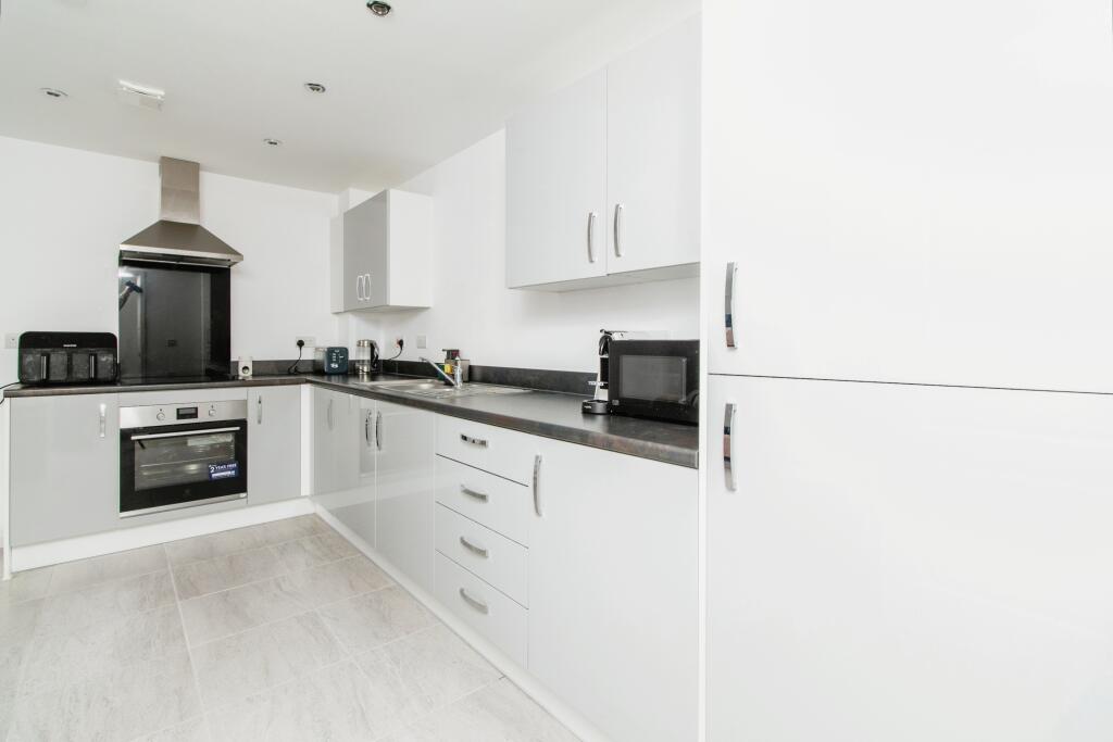 Additional image 4 of 53 Richmer Road, Erith, DA8