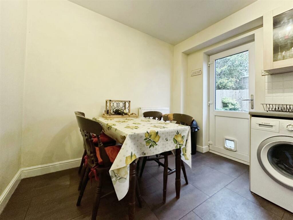 Additional image 19 of Pebble Island Way, Leamington Spa