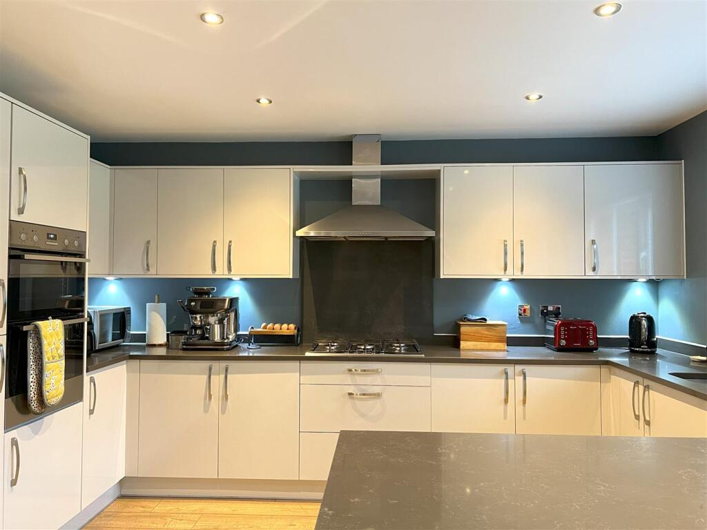 Additional image 7 of Forge Wood Close, Congleton