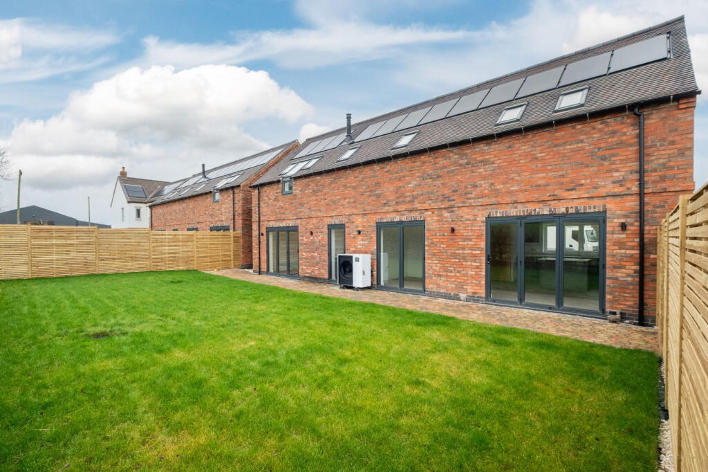 Additional image 13 of Plot 4, Red Lion Court, Pinwall