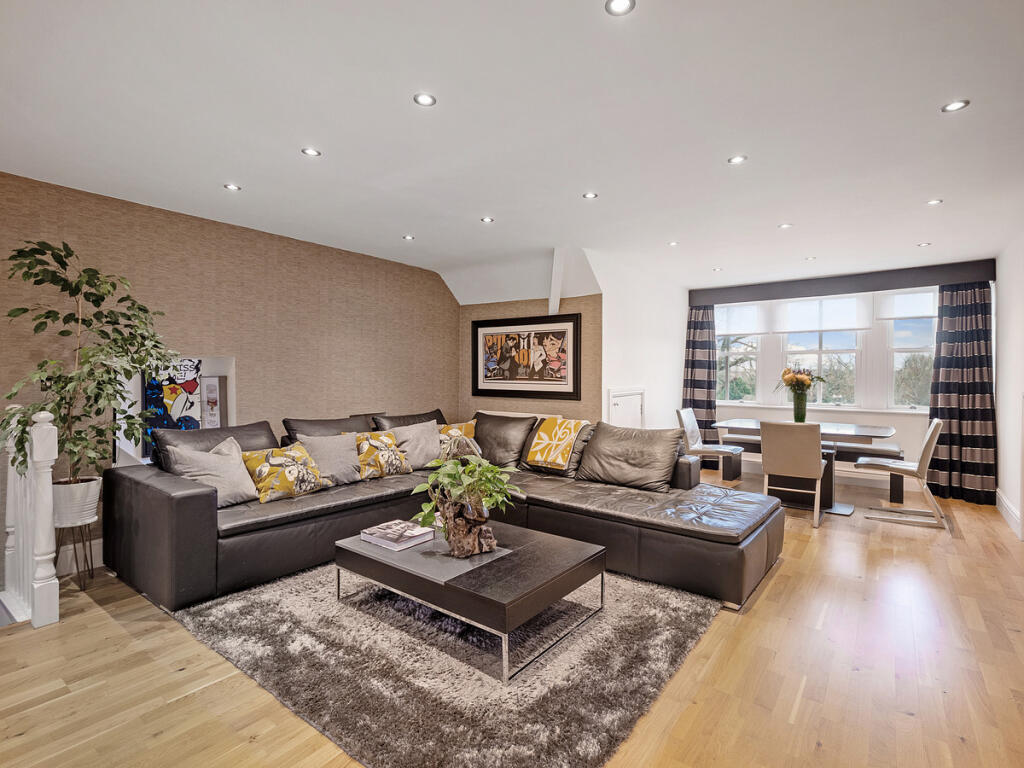 Additional image 3 of Warwick New Road, Leamington Spa, Warwickshire CV32 6AA