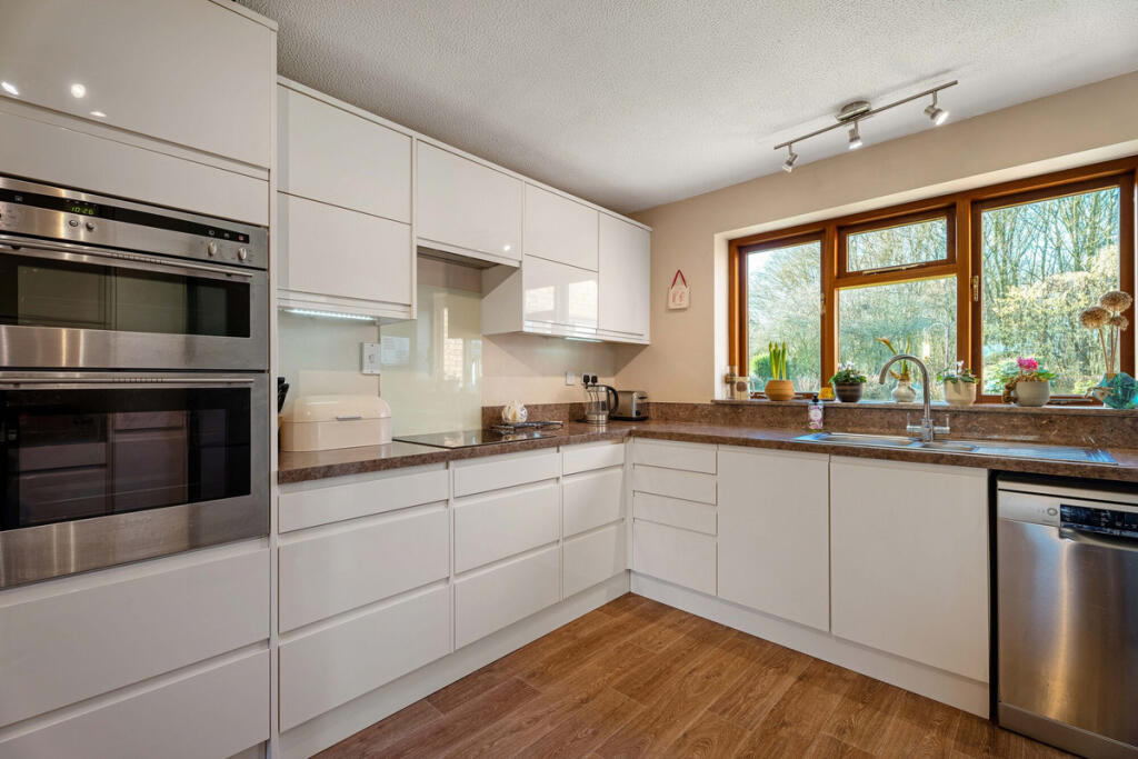 Additional image 12 of The Malins, Warwick, Warwickshire CV34 6QU