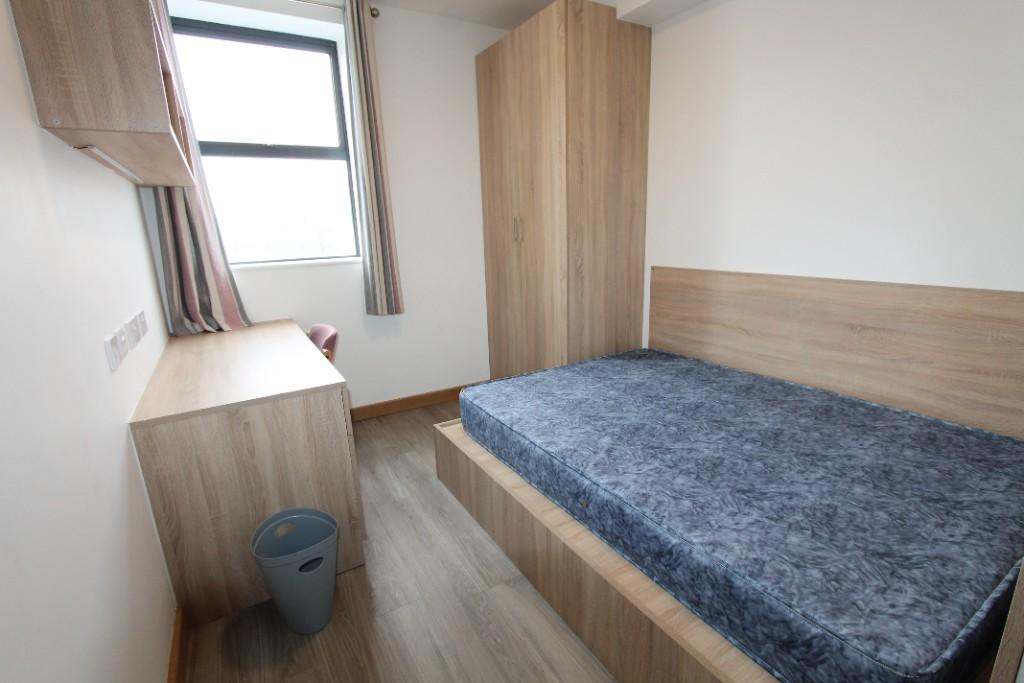 Additional image 16 of Flat 6, 118-120 Warwick Street, Leamington Spa, Warwickshire, CV32