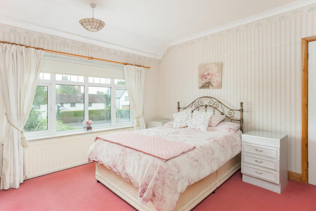 Additional image 5 of Banbury Road, Stratford-Upon-Avon, CV37