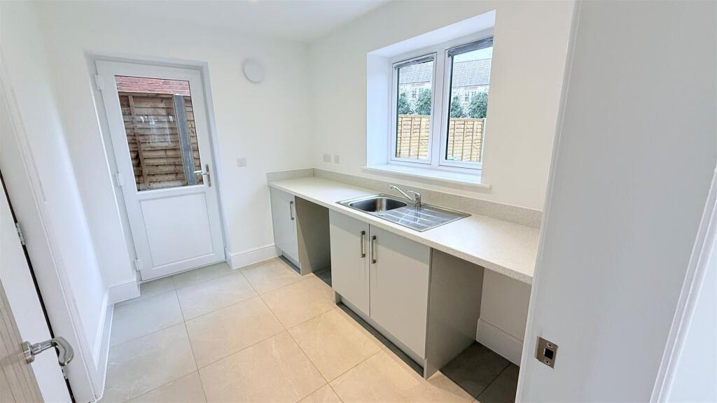 Additional image 12 of Plot 10, The Downton, Deerhurst Gardens, Welford on Avon