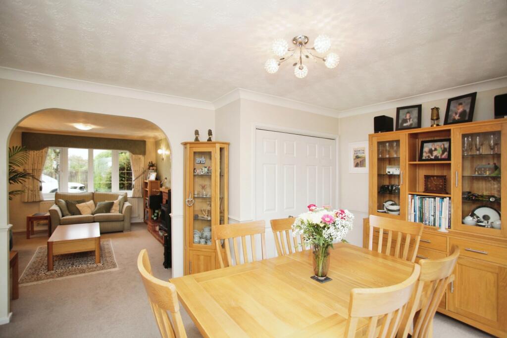 Additional image 5 of Ruskin Close, Galley Common, Nuneaton, Warwickshire, CV10