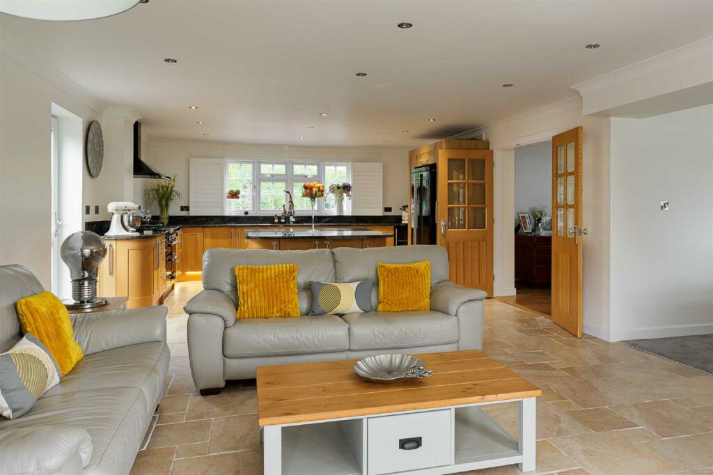 Additional image 4 of Willaston Hall Gardens, Willaston, Nantwich