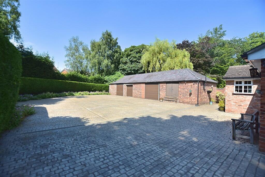 Additional image 36 of Holmes Chapel Road, Somerford, Congleton