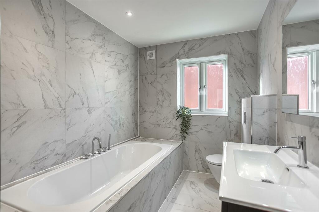 Additional image 16 of Chestnut Close, Draycott-In-The-Clay, Ashbourne
