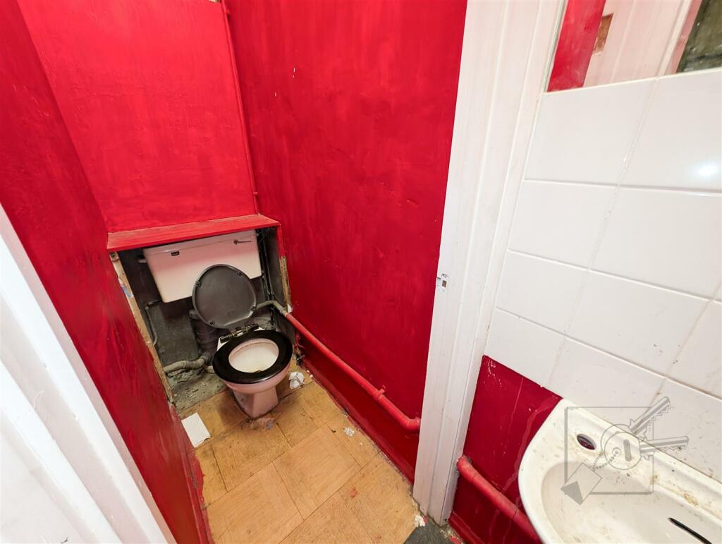 Additional image 8 of The Row, New Ash Green, Longfield