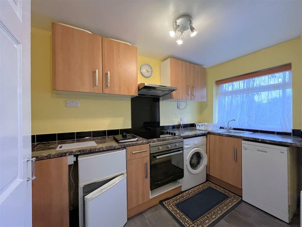 Additional image 6 of Cowper Close, Woodloes Park, Warwick