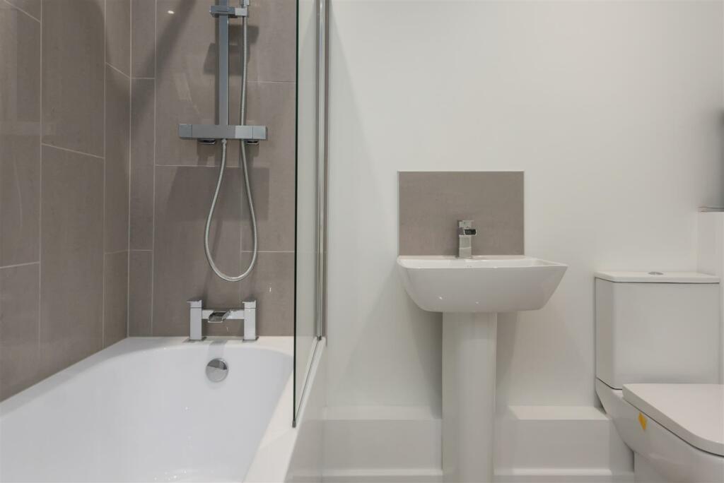 Additional image 13 of Gloucester Road, Tankerton, Whitstable