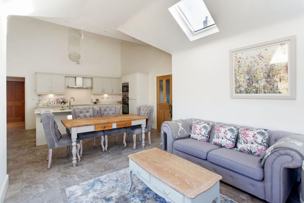 Additional image 14 of Winter Close, Loxley, CV35