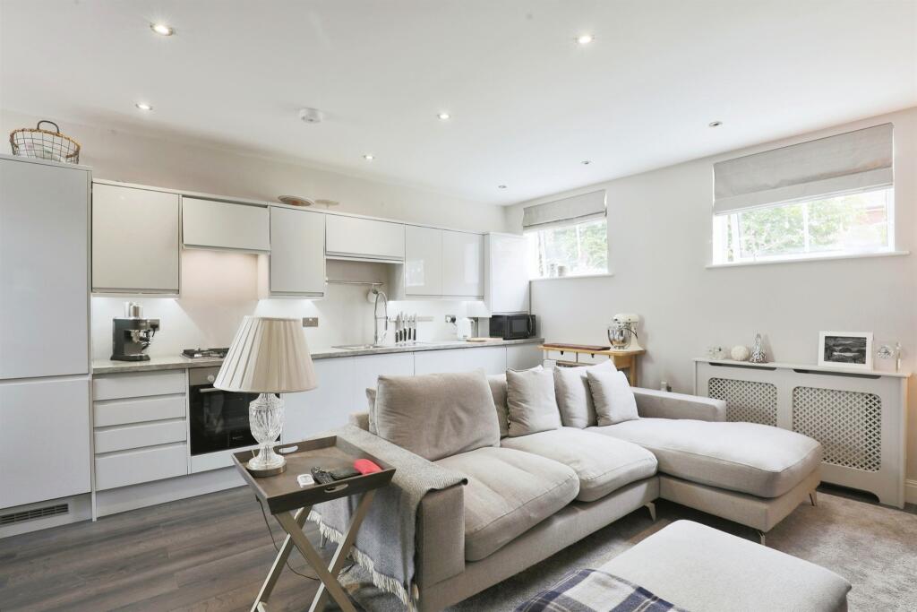 Additional image 20 of Walton Road, Wellesbourne, Warwick