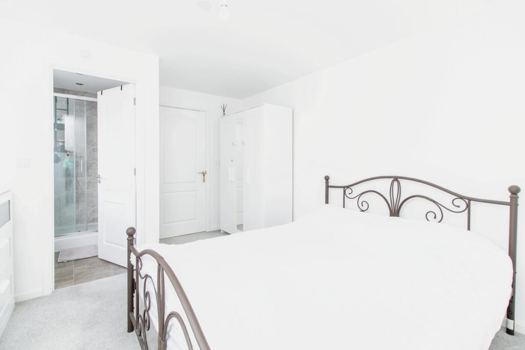 Additional image 8 of 53 Richmer Road, Erith, DA8