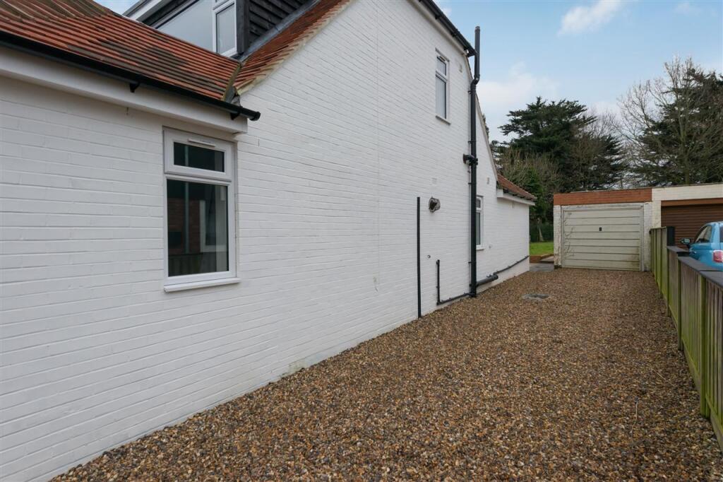 Additional image 18 of Whitecroft, The Street, Preston