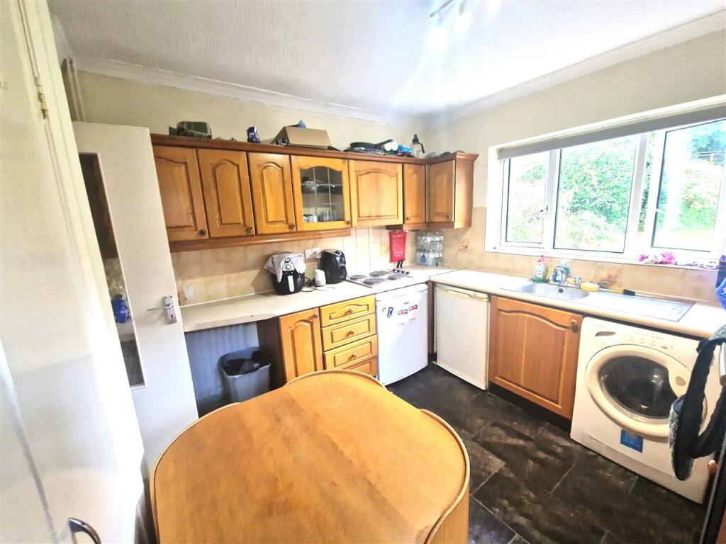 Additional image 11 of Hales Drive, Canterbury, Canterbury