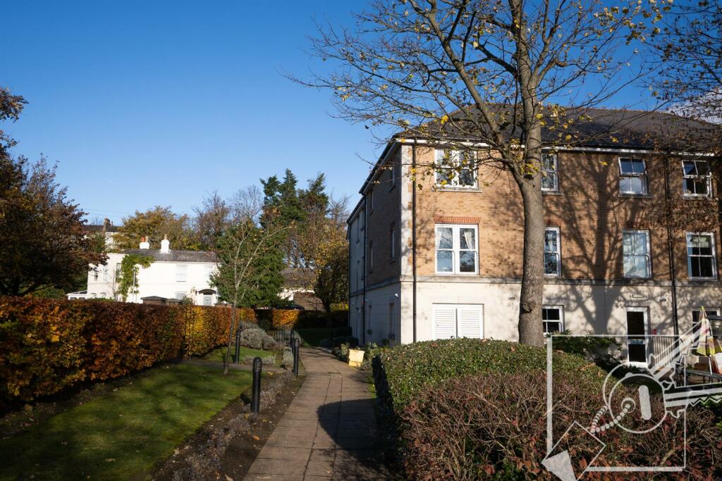 Additional image 24 of Glen View, Gravesend