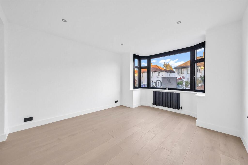 Additional image 11 of Luddesdon Road, Erith, Kent, DA8