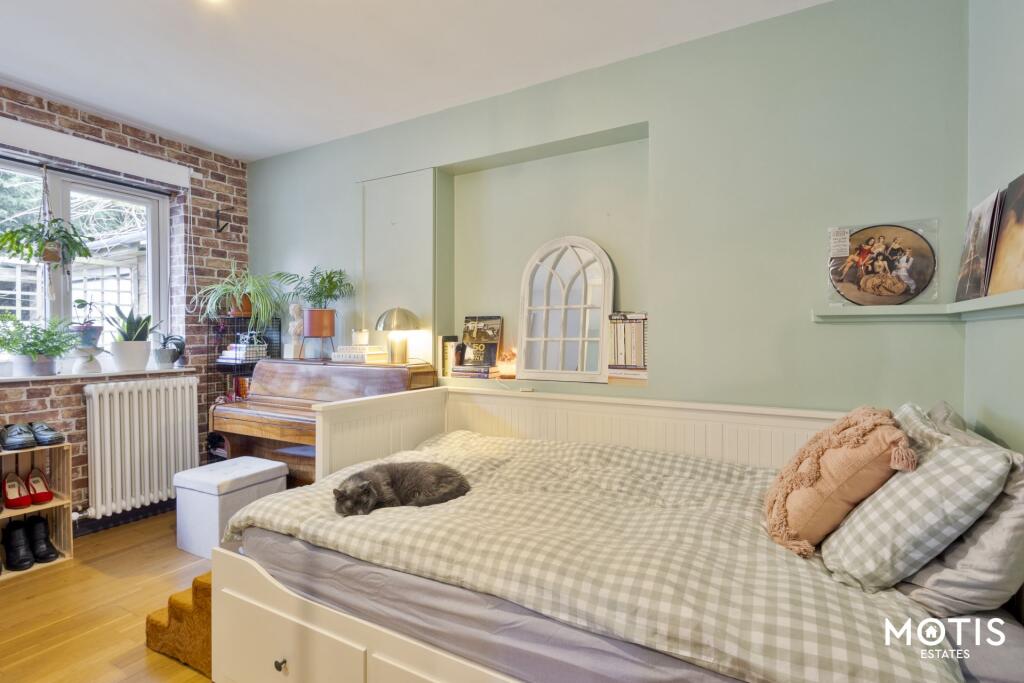 Additional image 12 of Canterbury Road, Folkestone, CT18