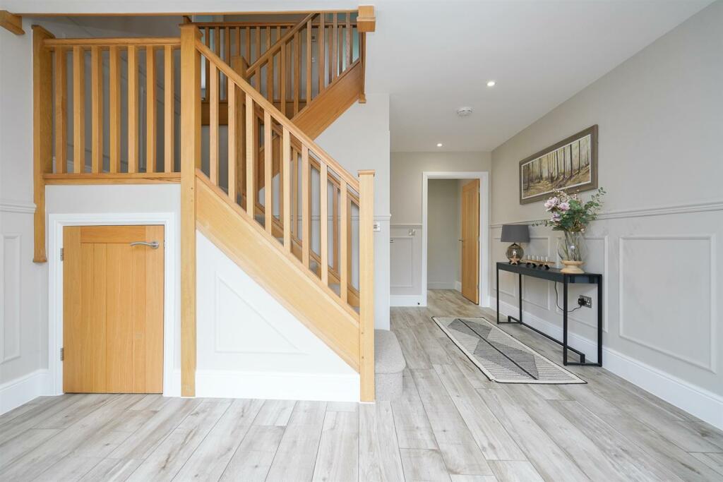 Additional image 10 of Manor Farm Court, Priors Marston