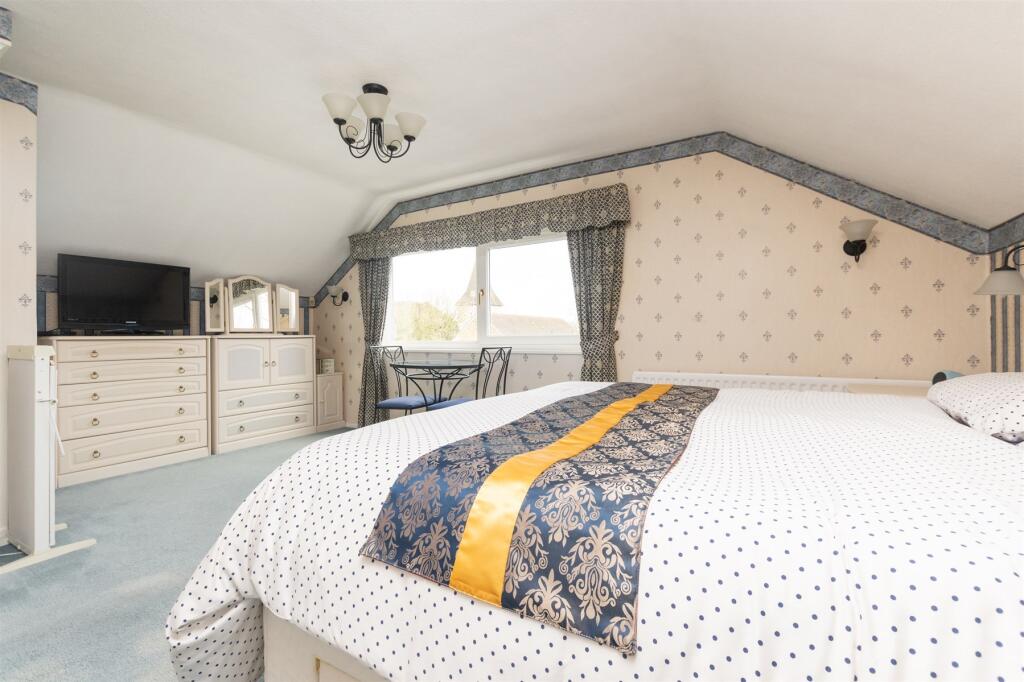 Additional image 7 of Swanscombe Street, Swanscombe, Kent