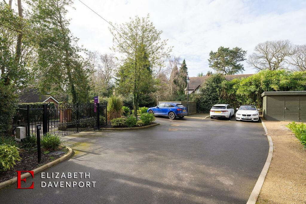 Additional image 15 of North Avenue, Stoke Park