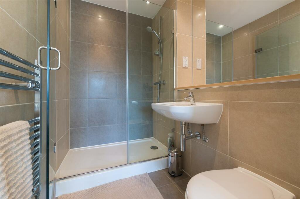 Additional image 12 of Westwood Drive, Canterbury