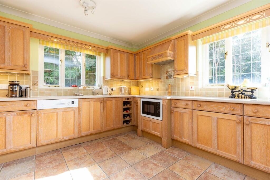 Additional image 6 of Walton Way, Wellesbourne