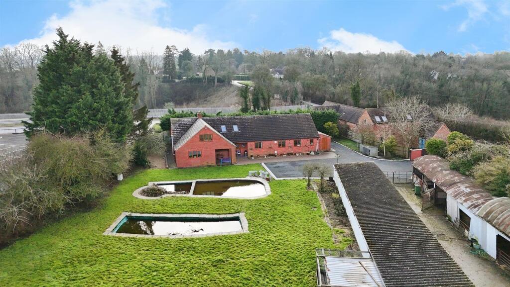 Additional image 22 of Harbury, Leamington Spa