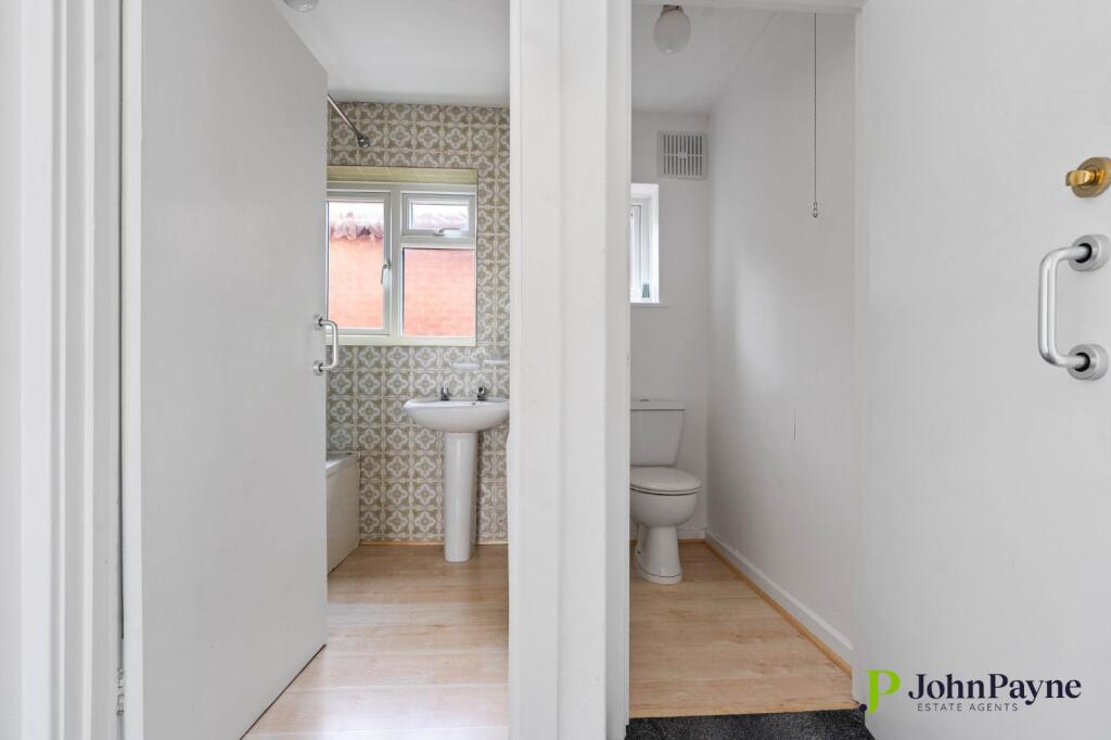 Additional image 26 of Knoll Drive, Styvechale, Coventry, CV3