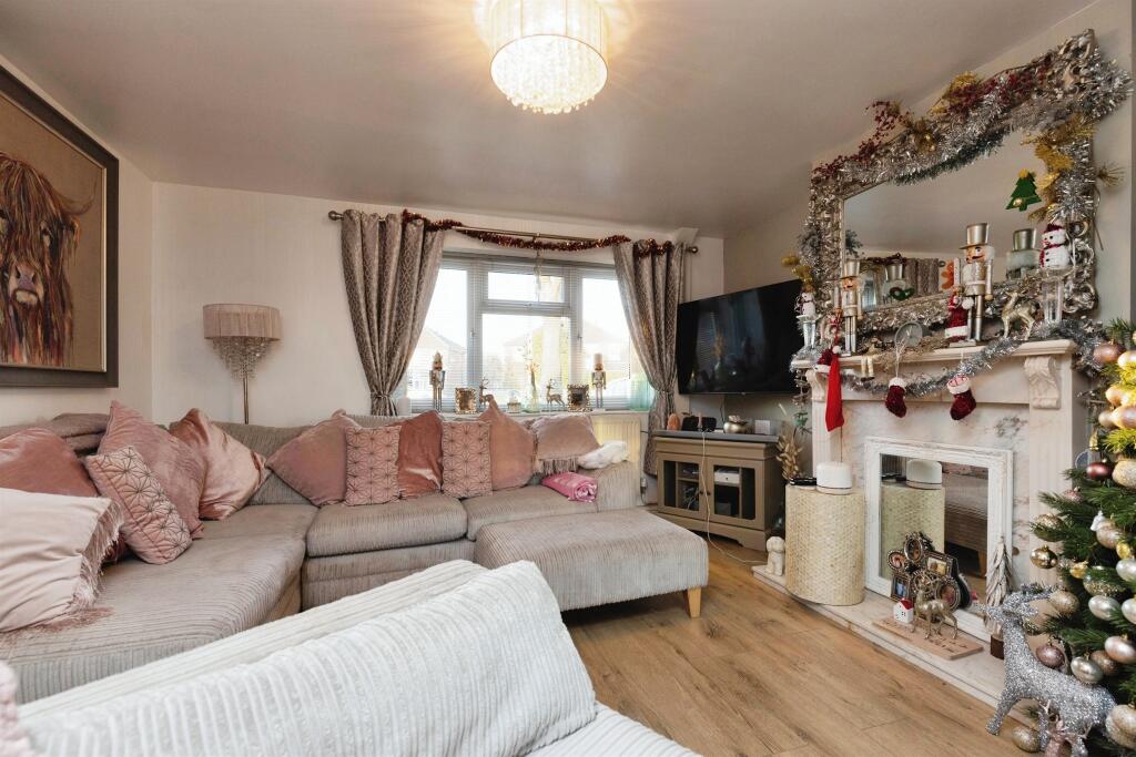 Additional image 3 of Stockton Road, Long Itchington, Southam