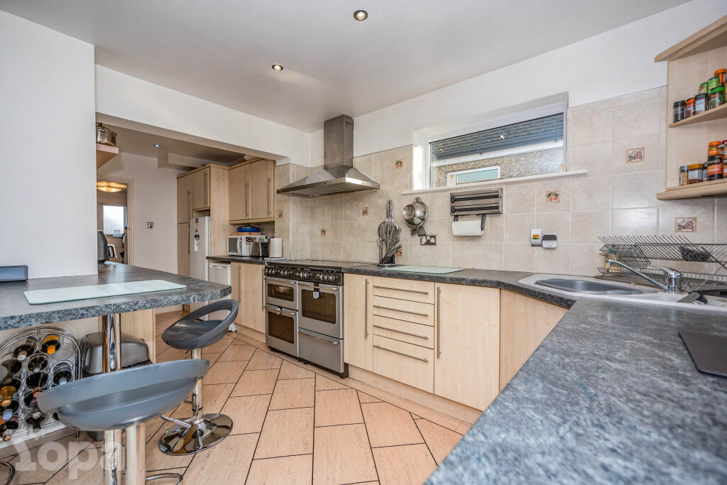 Additional image 12 of Wrotham Road, Meopham, DA13