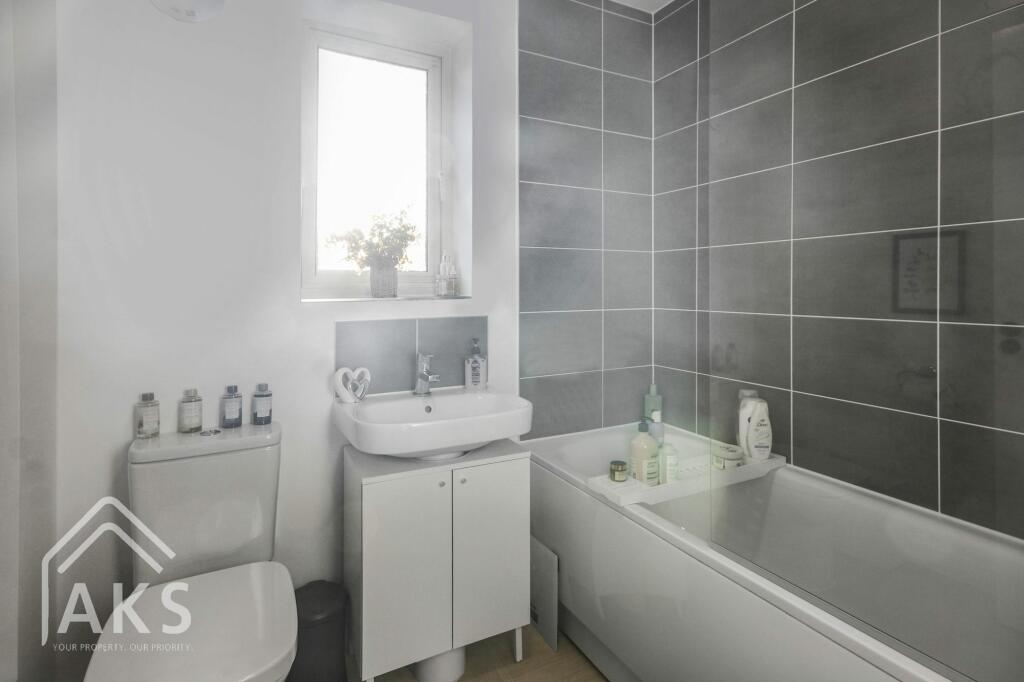 Additional image 21 of Carlton Lane, Hatton, DE65