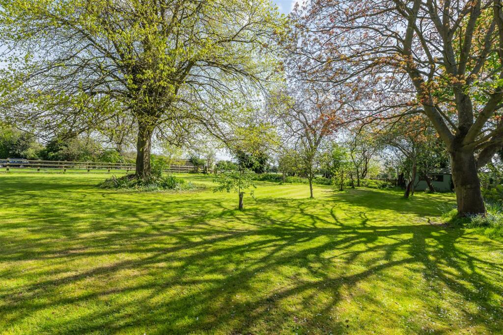 Additional image 28 of Malt Cottage, Charlecote