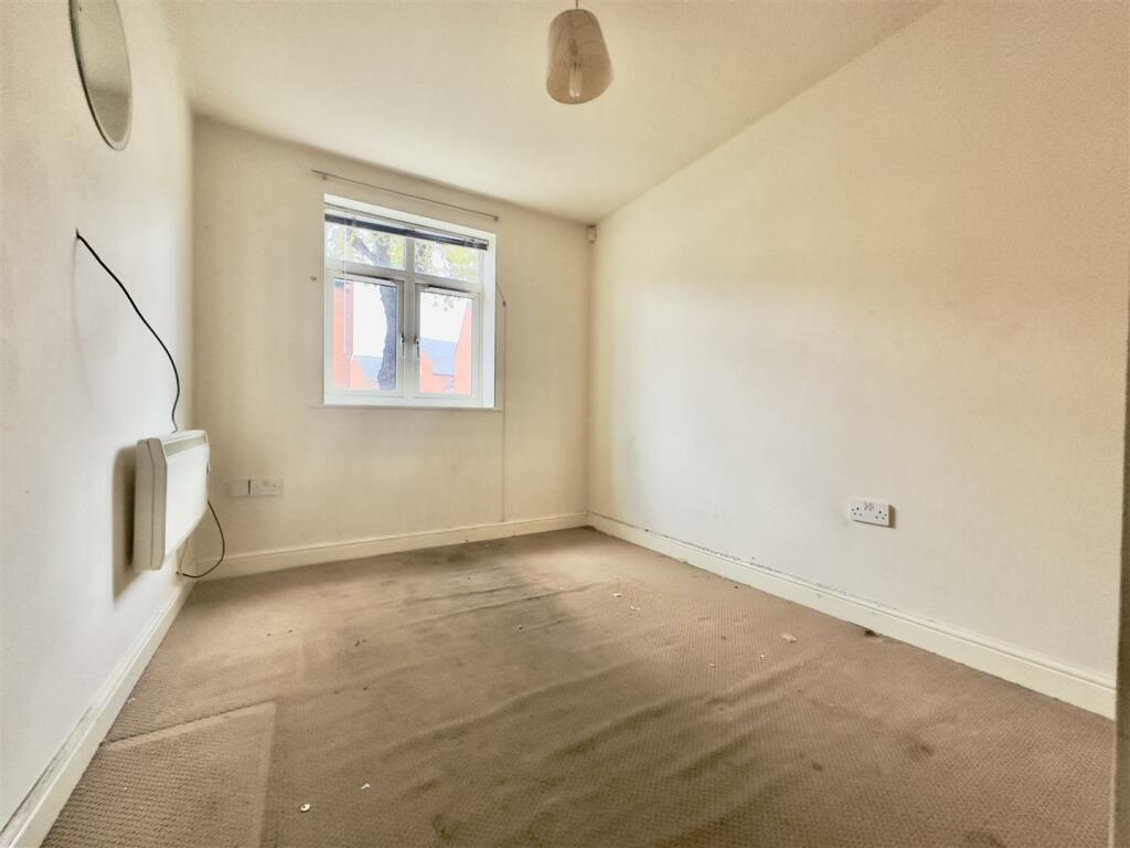 Additional image 10 of Coventry Road, Warwick