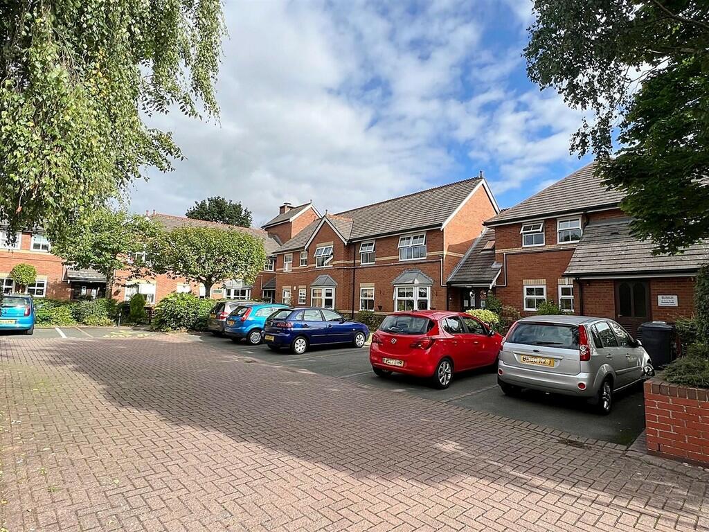 Additional image 12 of Moorlands Lodge, Moorlands Avenue, Kenilworth