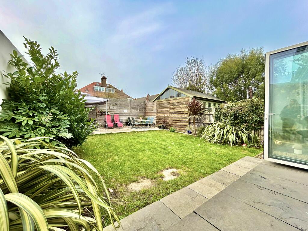 Additional image 31 of Westcliff Gardens, Westbrook