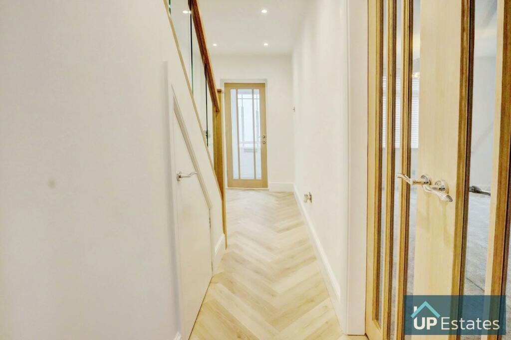 Additional image 14 of EXTENDED, RENOVATED DETACHED - Coventry Road, Bulkington