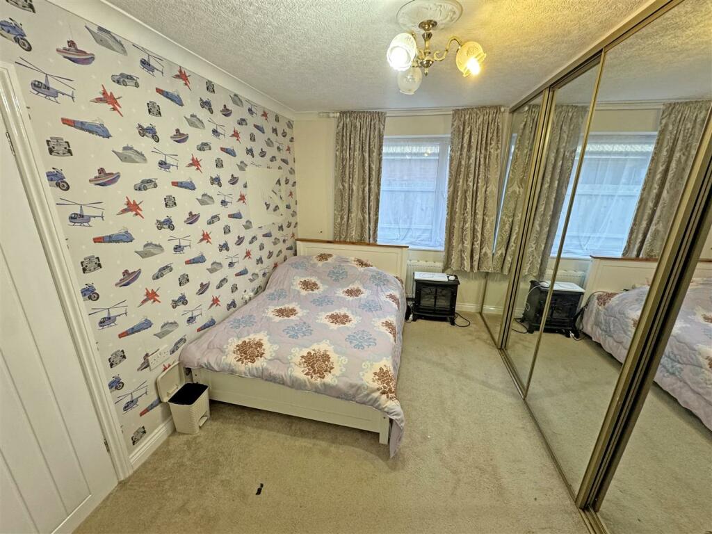 Additional image 7 of Lakin Road, Warwick