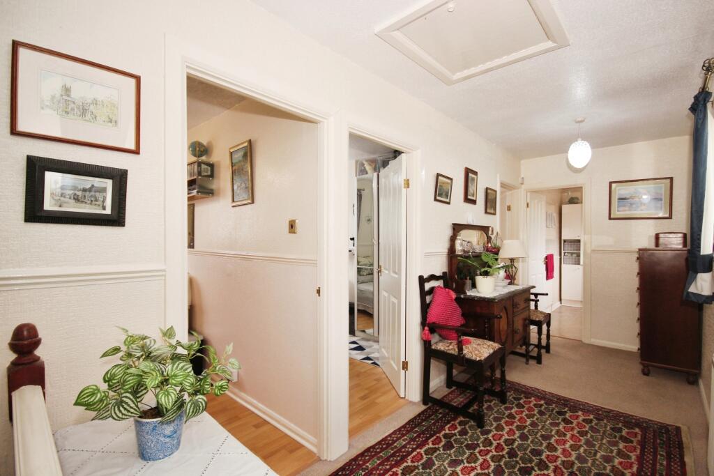 Additional image 6 of Newburgh Crescent, Warwick, Warwickshire, CV34