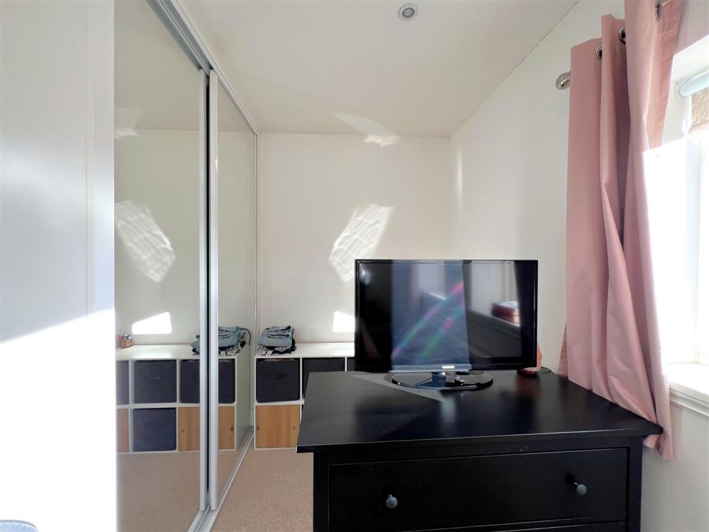 Additional image 20 of Alveston Place, Leamington Spa