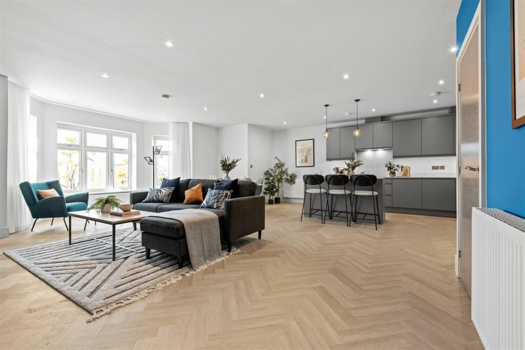 Additional image 4 of Apt 1, Rodborough House, Warwick Road, Coventry