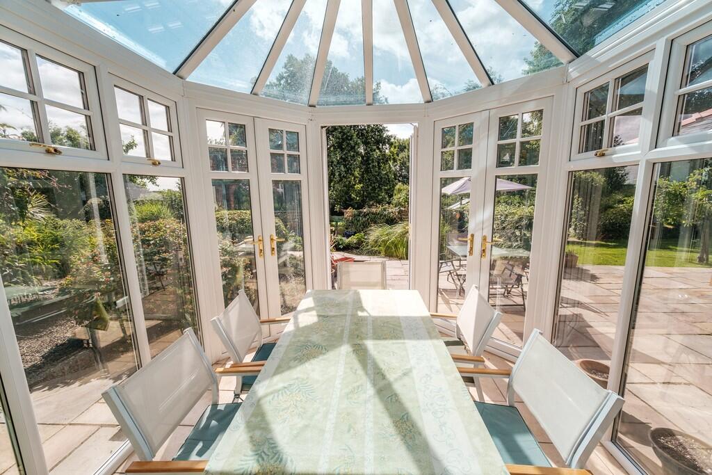 Additional image 10 of Tunstall