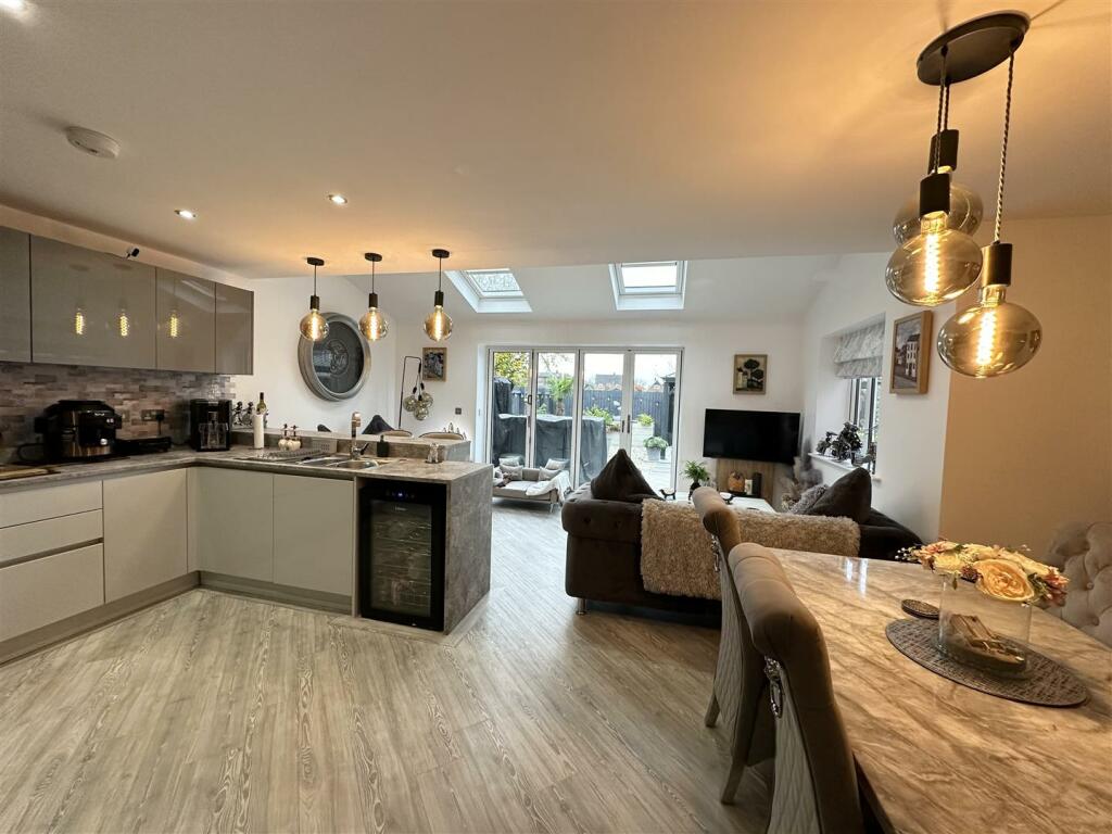 Additional image 3 of Cooperage Way, Aston, Cheshire