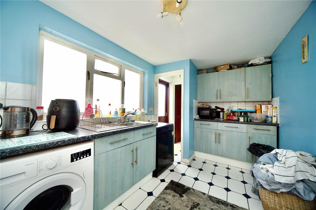Additional image 26 of Wrotham Road, Gravesend, Kent, DA11