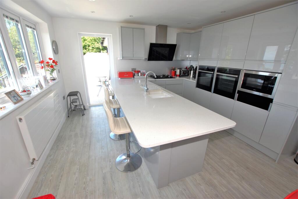 Additional image 7 of Cliff Road, Hythe, CT21