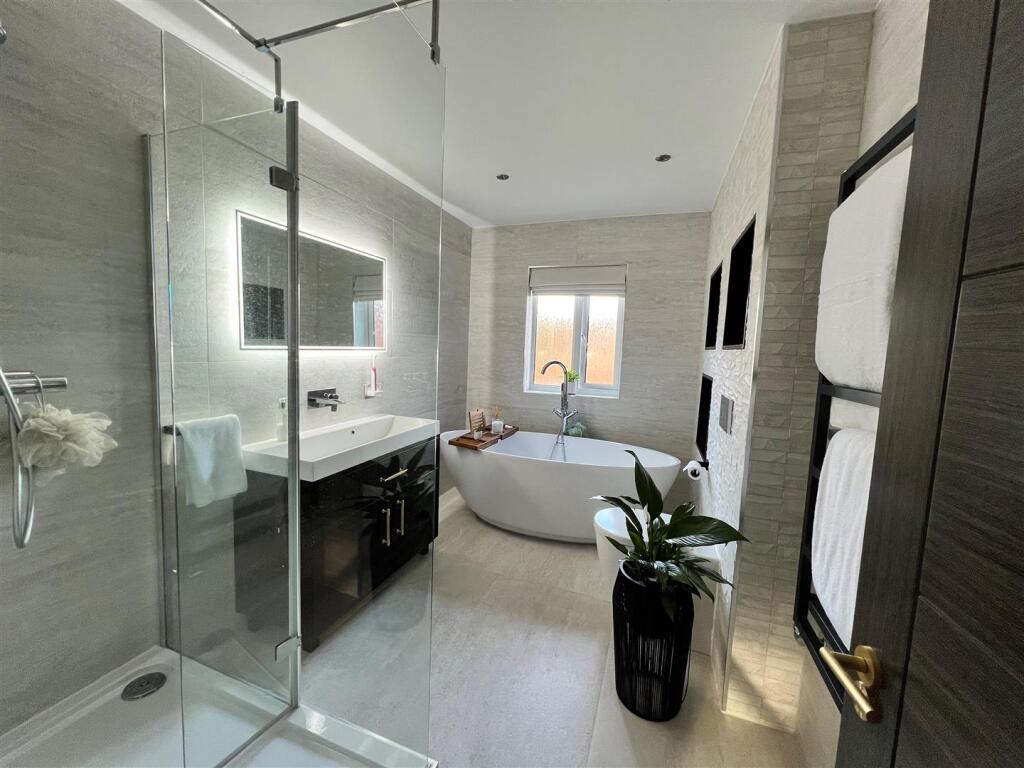 Additional image 27 of Kendal Way, Wychwood Park, Cheshire