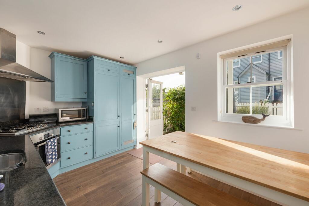 Additional image 23 of Island Wall, Whitstable, CT5