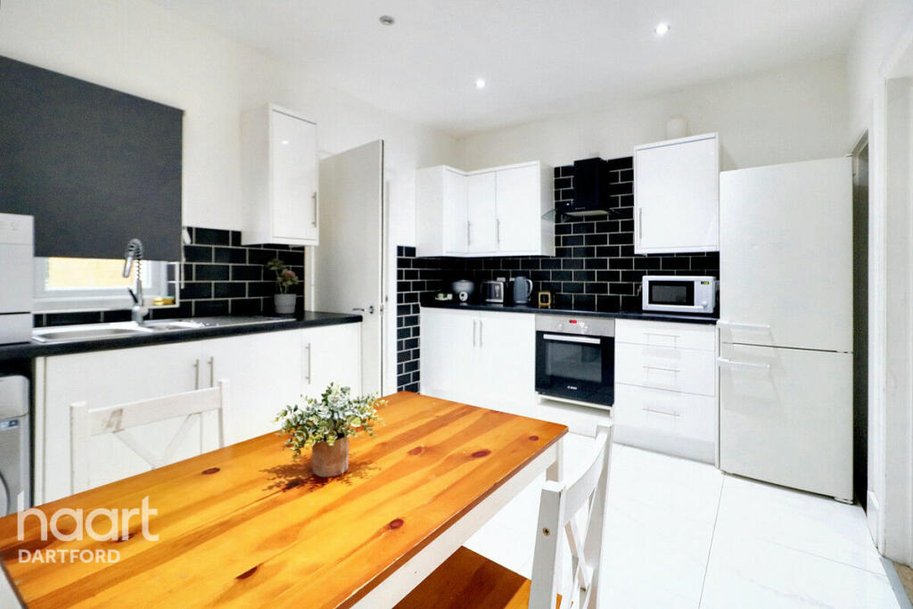 Additional image 3 of Elm Road, Erith